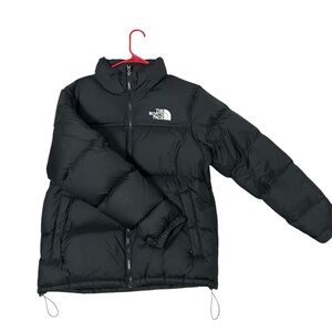 The North Face puffer jacket like new 
Size m in men’s
